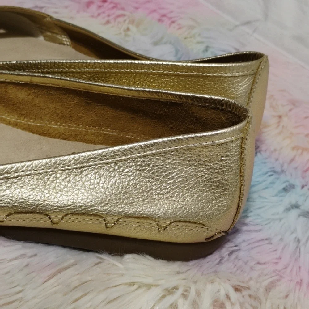(X-103) SALE! NWOT Aerosols Sol City Gold Ballet Flats Sz.8 1/2